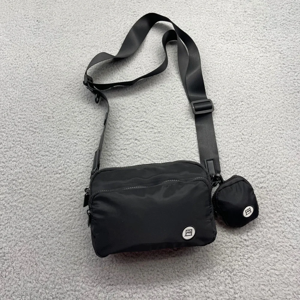 Avalanche AVF8553BK Unisex Small Black Crossbody Bag w/ Detachable Utility Pouch